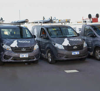 https://attadalehotwater.com.au/uploads/2025/06/group-of-vans.jpg