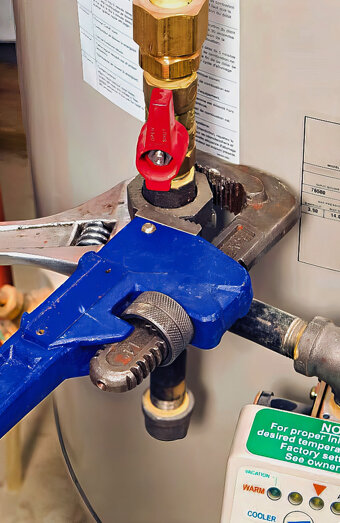 https://attadalehotwater.com.au/uploads/2025/06/hot-water-installs-82362.jpg